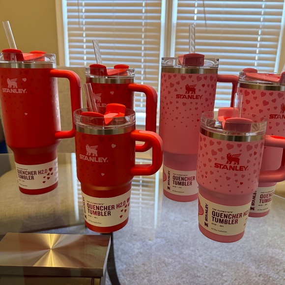 Valentine’s Day Stanley Cups - Picture 1 of 6